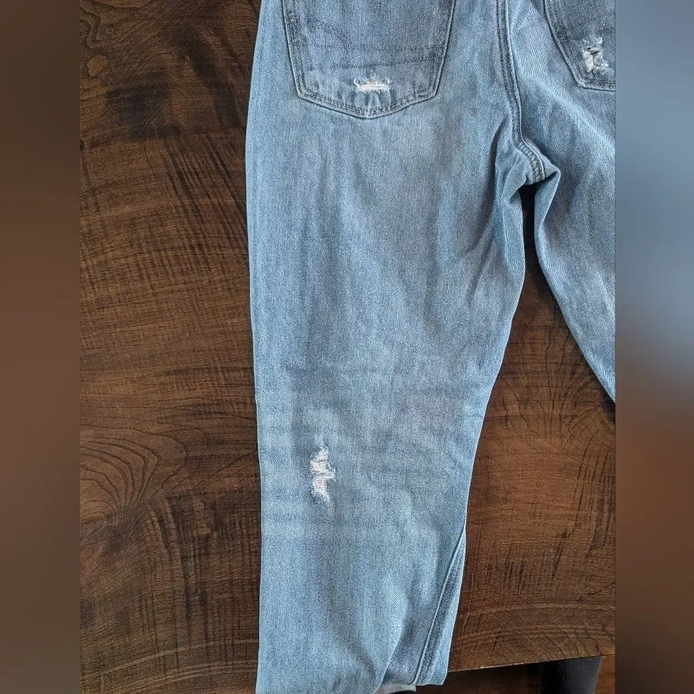 American Eagle Outfitters Blue Distressed Jeans
